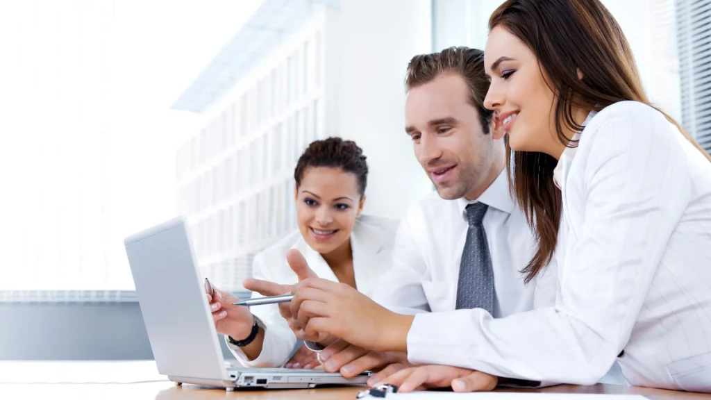 Máster en Consultoría de Negocios ISEIE-máster en consultoría de negocios