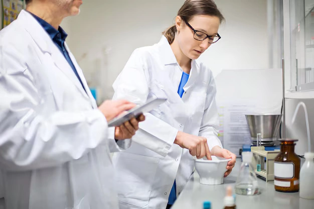 ISEE, CURSOS ONLINE- Máster en Farmacogenética y Medicina Personalizada