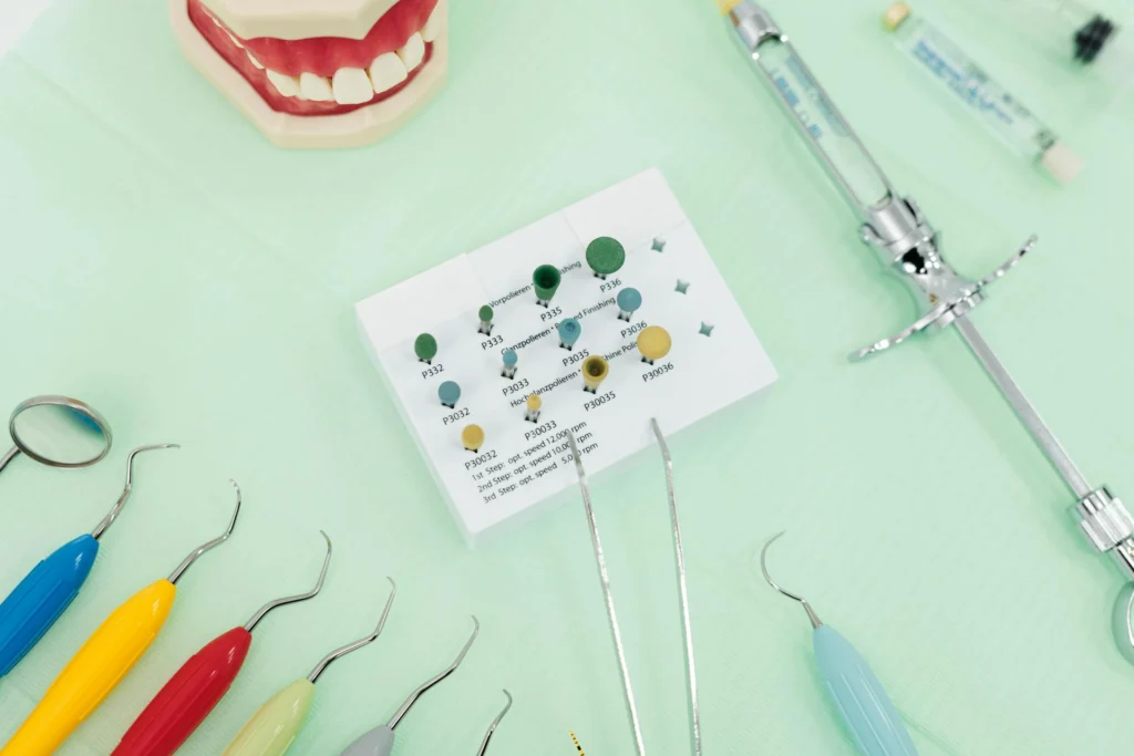 ISEE, CURSOS ONLINE- Diplomado en Periodoncia Avanzada