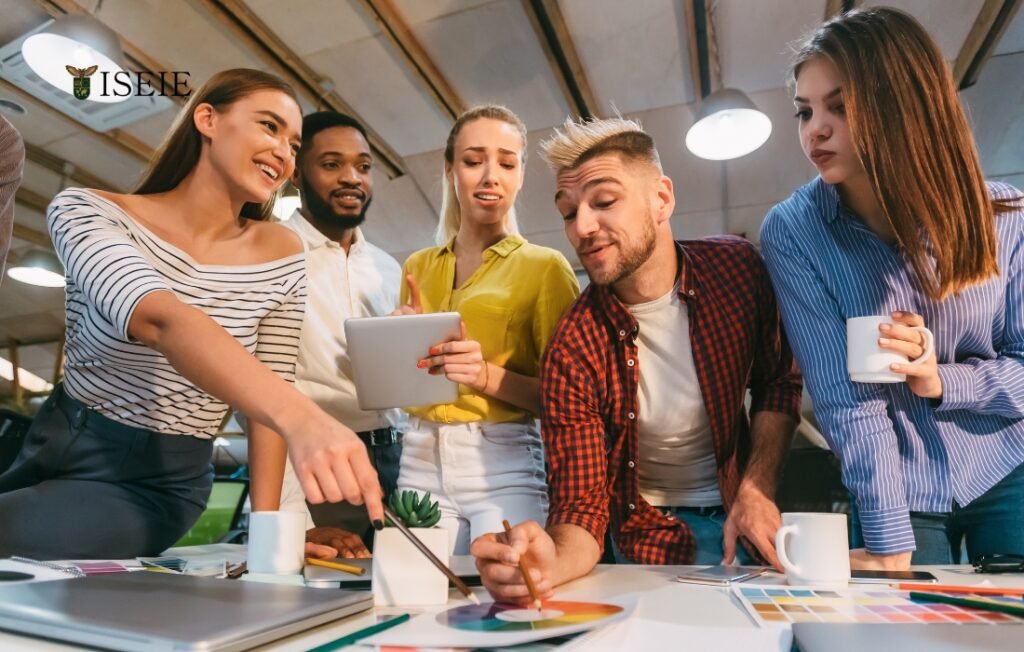 Infografía mostrando un checklist de compliance legal para agencias de marketing digital.